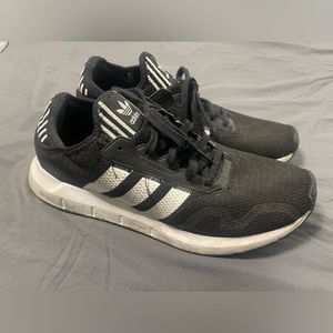 Adidas original - wear couple times - looking new